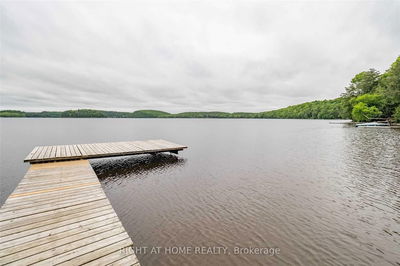 Unit 10 — 1326 Windermere Rd, Muskoka Lakes - Watt image-0-3