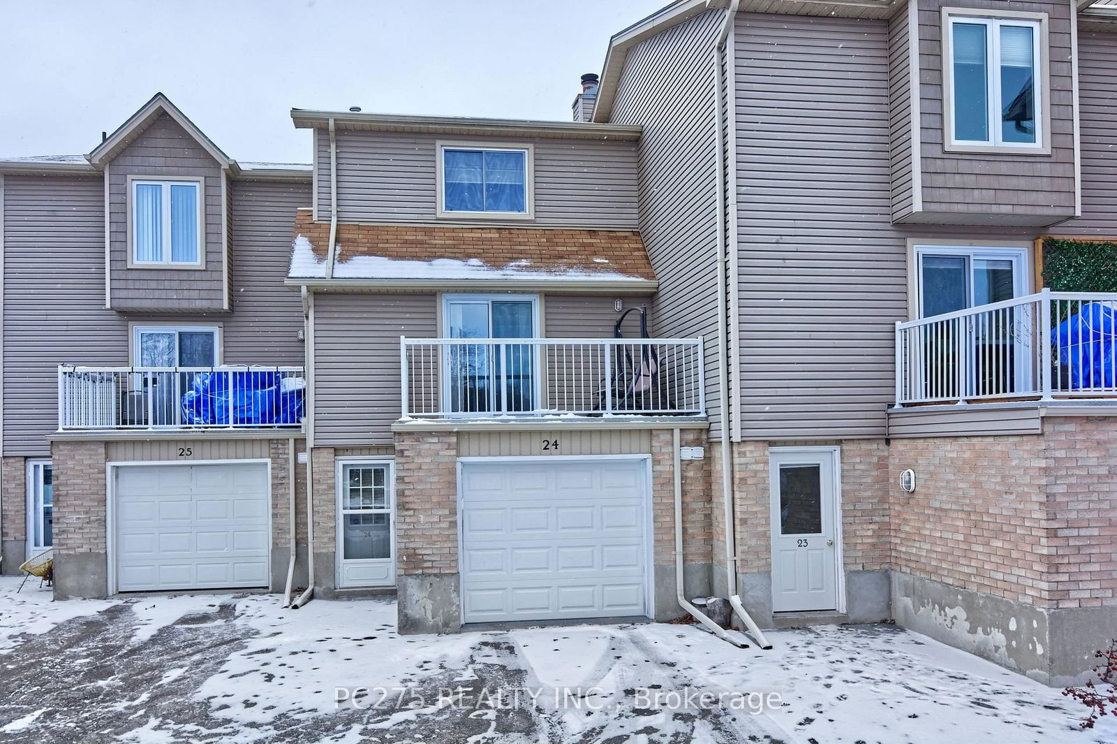 Townhouse for sale at 24-301 Carlow Road, Central Elgin, Rural Central Elgin, N5L 1B7 - MLS: X12082260