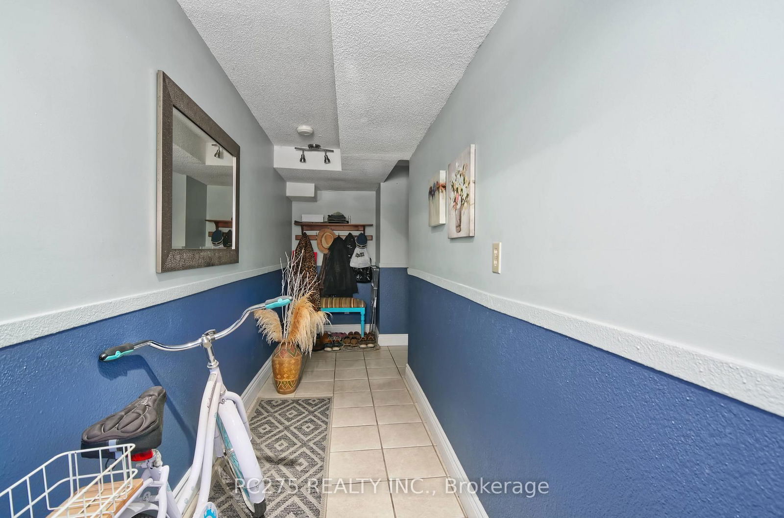 Townhouse for sale at 24-301 Carlow Road, Central Elgin, Rural Central Elgin, N5L 1B7 - MLS: X12082260
