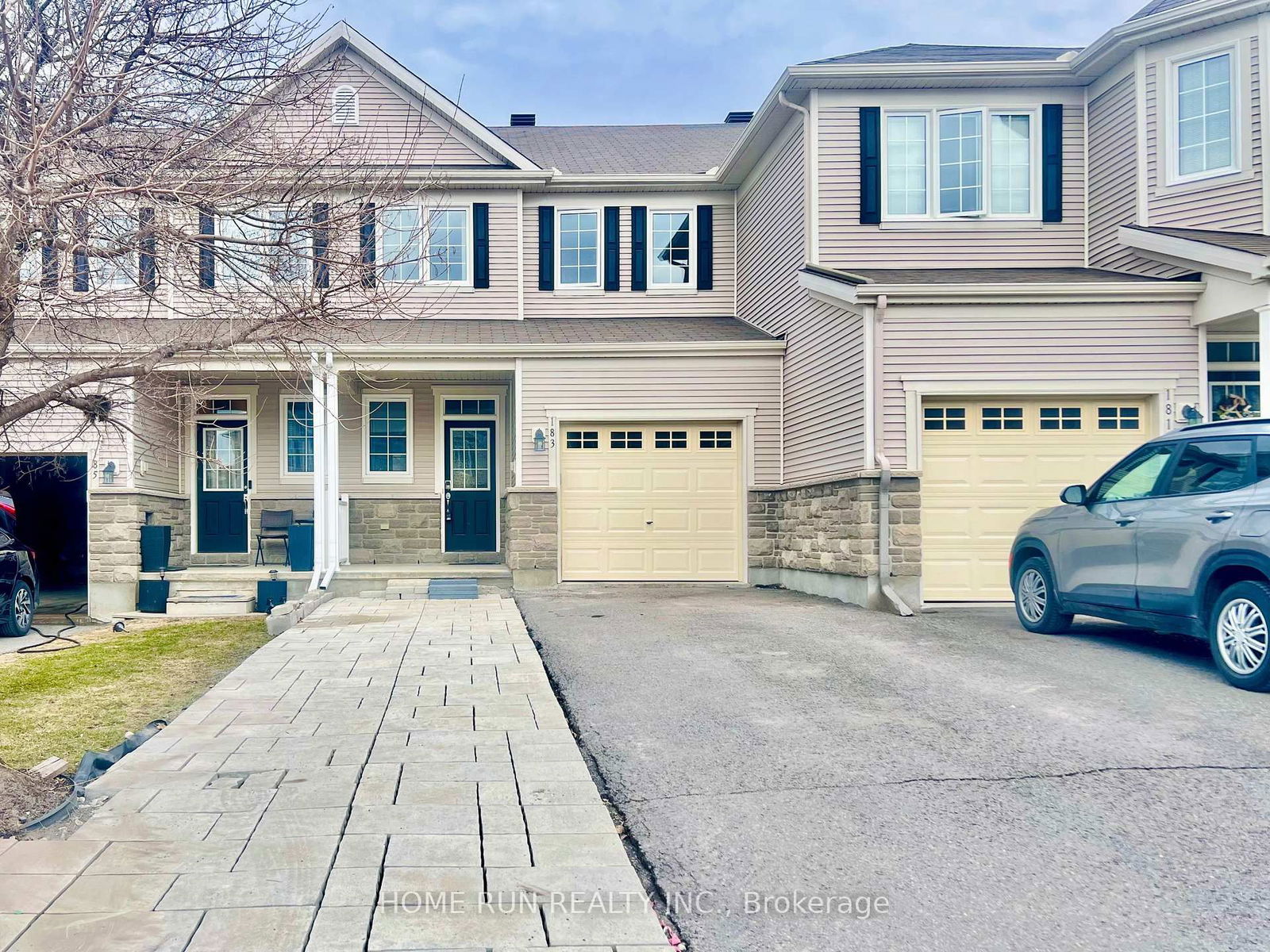 Townhouse leased at 183 Laramie Crescent, Ottawa, Barrhaven - Stonebridge, K2J 5Y3 - MLS: X12082332
