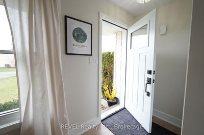 3495 Edinburgh Rd, Fort Erie - Black Creek image-0-4