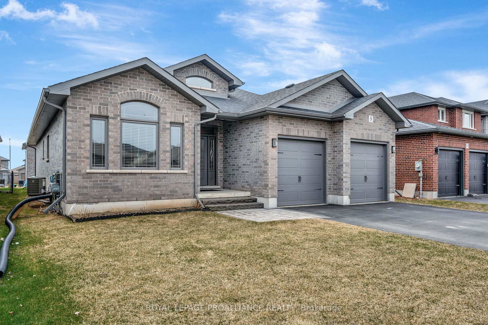 Building at 9 Bel Air Crescent, Quinte West, Murray Ward