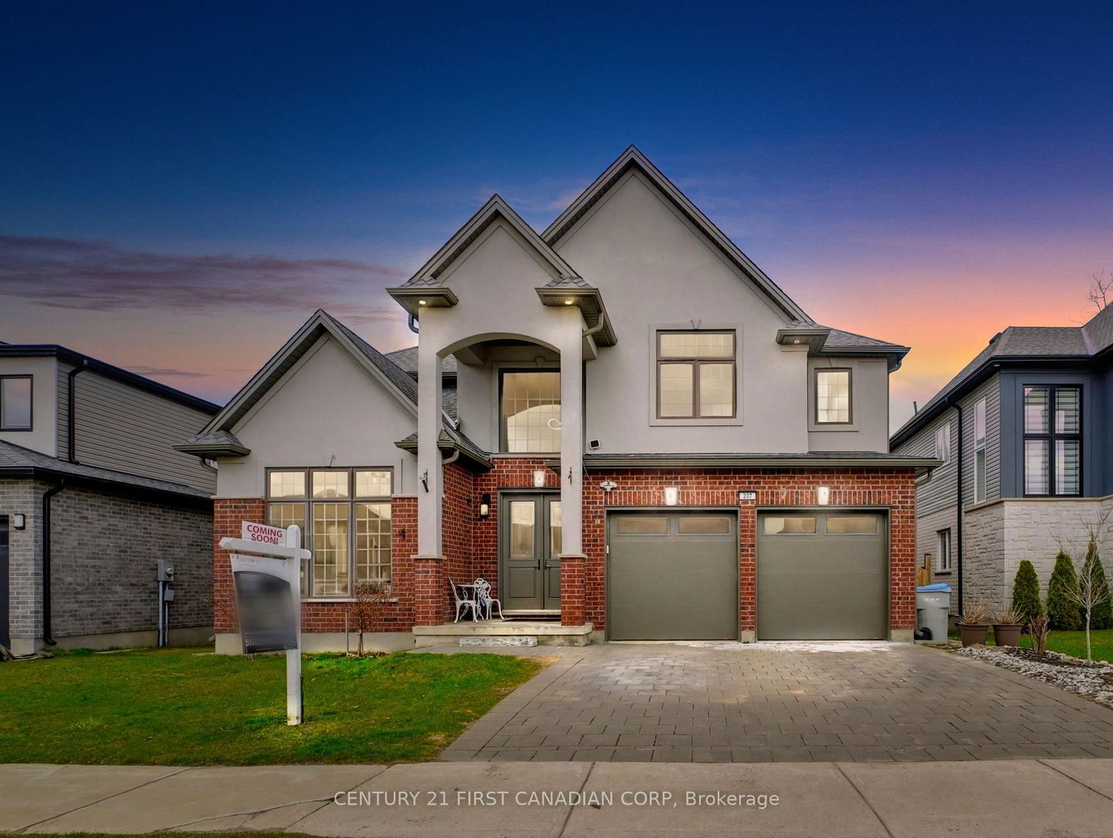 Detached House for sale at 207 UNION Avenue, Middlesex Centre, Komoka, N0L 1R0 - MLS: X12082942
