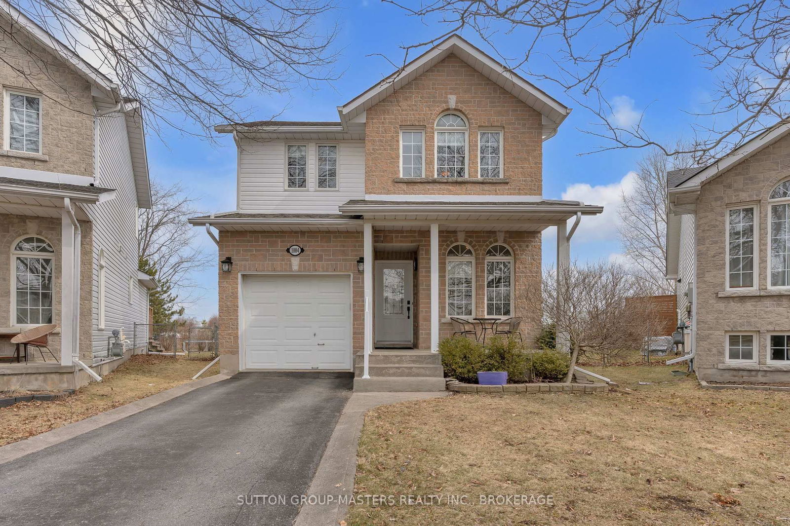 Detached House sold at 1004 Rainbow Crescent, Kingston, Kingston East (Incl Barret Crt), K7K 7J3 - MLS: X12082965