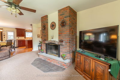 79 Invergordon Ave, Minden Hills - Minden image-0-3