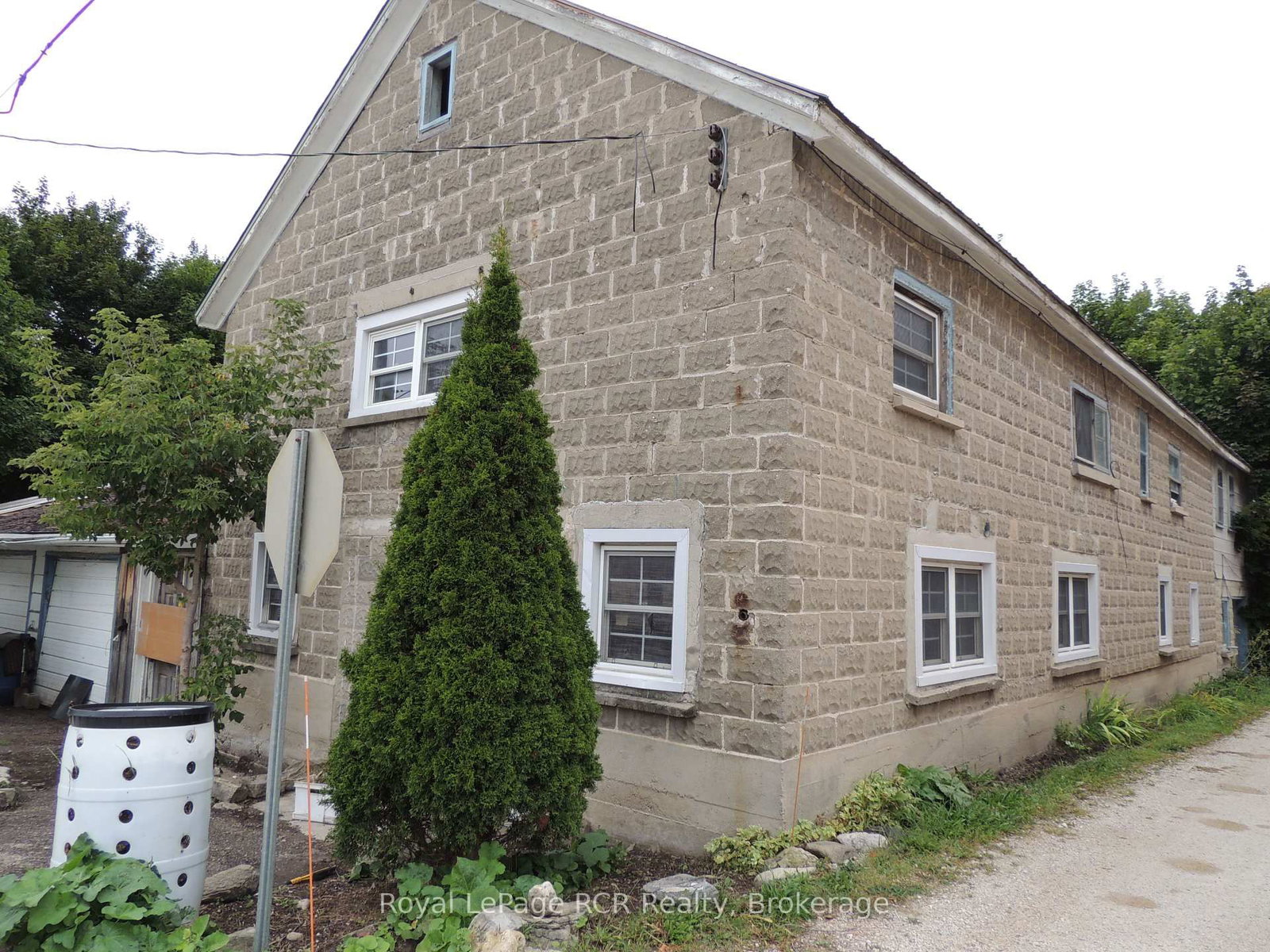 Listing Image 7