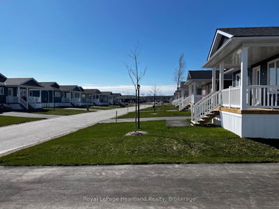 11 Bluffs View Blvd, Ashfield-Colborne-Wawanosh -  image-0-1