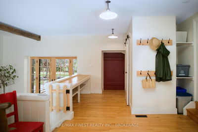 2165 Rutledge Rd, Sydenham -  image-0-2