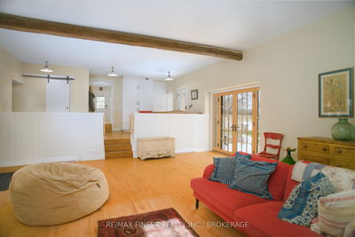 2165 Rutledge Rd, Sydenham -  image-0-4