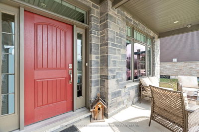 303 Hazelton Lane, South Huron - Exeter image-0-2