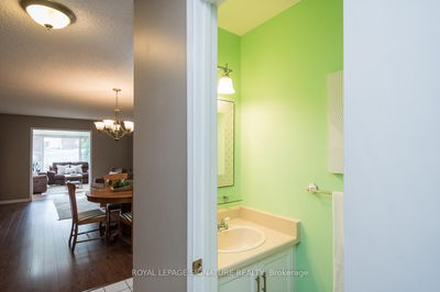 79 Ironstone Dr, Cambridge -  image-0-2