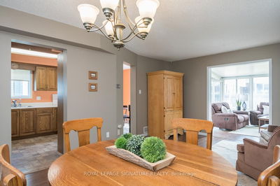 79 Ironstone Dr, Cambridge -  image-0-3
