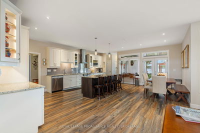 51 APPLEWOOD COVE DRIVE, Bath - Greater Napanee image-0-4