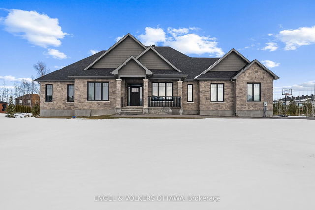 209 Summerview Terrace