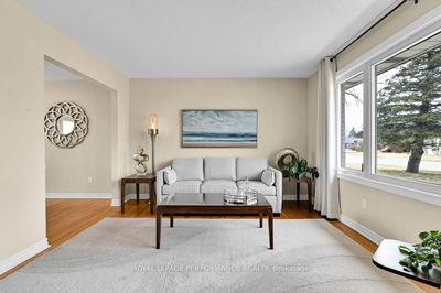 298 Hoylake Cres, Orleans - Bilberry Creek/Queenswood Heights image-0-4