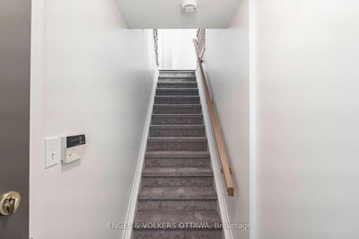 Unit G — 112 Centrepointe Dr, Ottawa - Centrepointe image-0-4