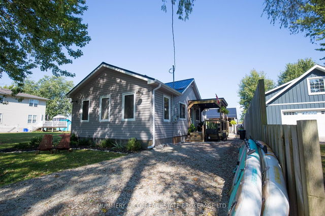 12 Beach Road
