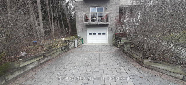 39 Dark Island Lane