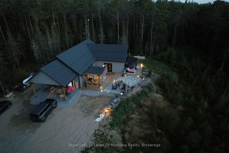 679 Boulder Rd, South River - South River image-0-0