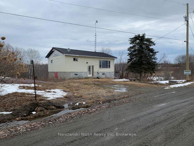 615 Labre Rd, St. Charles -  image-0-4