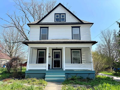 8 Queen St, Prince Edward County - Picton image-0-3