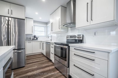 78 Raleigh St, Hamilton - Quinndale image-0-4