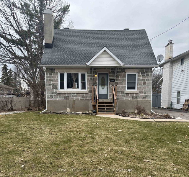 1344 NORMANDY Crescent