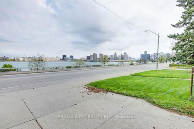 1635 Riverside Dr, Windsor - Windsor image-0-2
