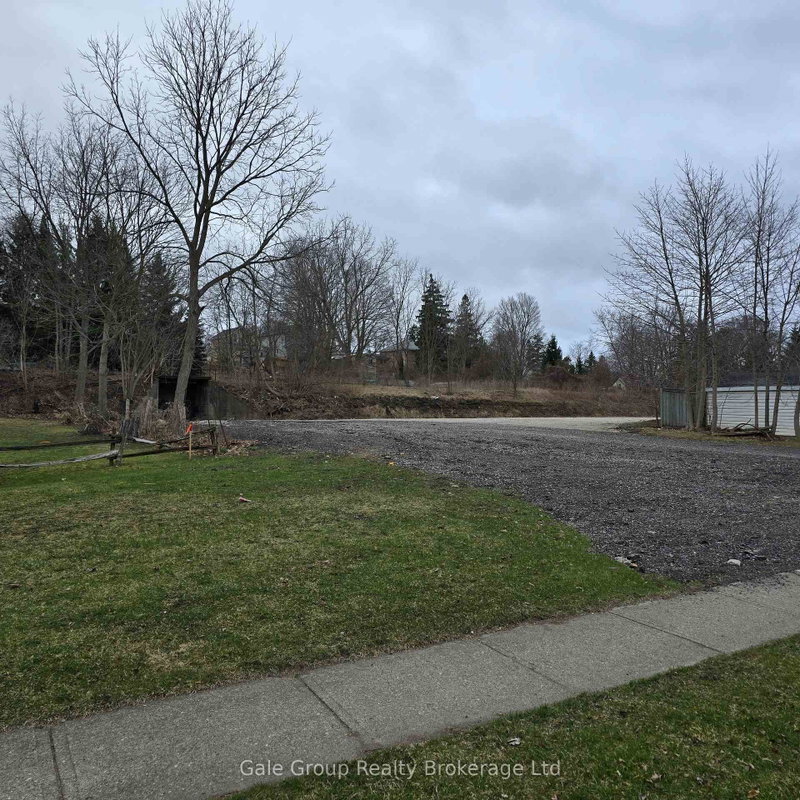180 Main Street, Woodstock