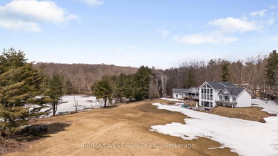 Unit 1 — 1331 South Monck Dr, Muskoka Lakes - Monck (Muskoka Lakes) image-0-2