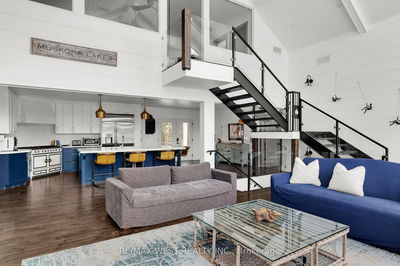 Unit 1 — 1331 South Monck Dr, Muskoka Lakes - Monck (Muskoka Lakes) image-0-3