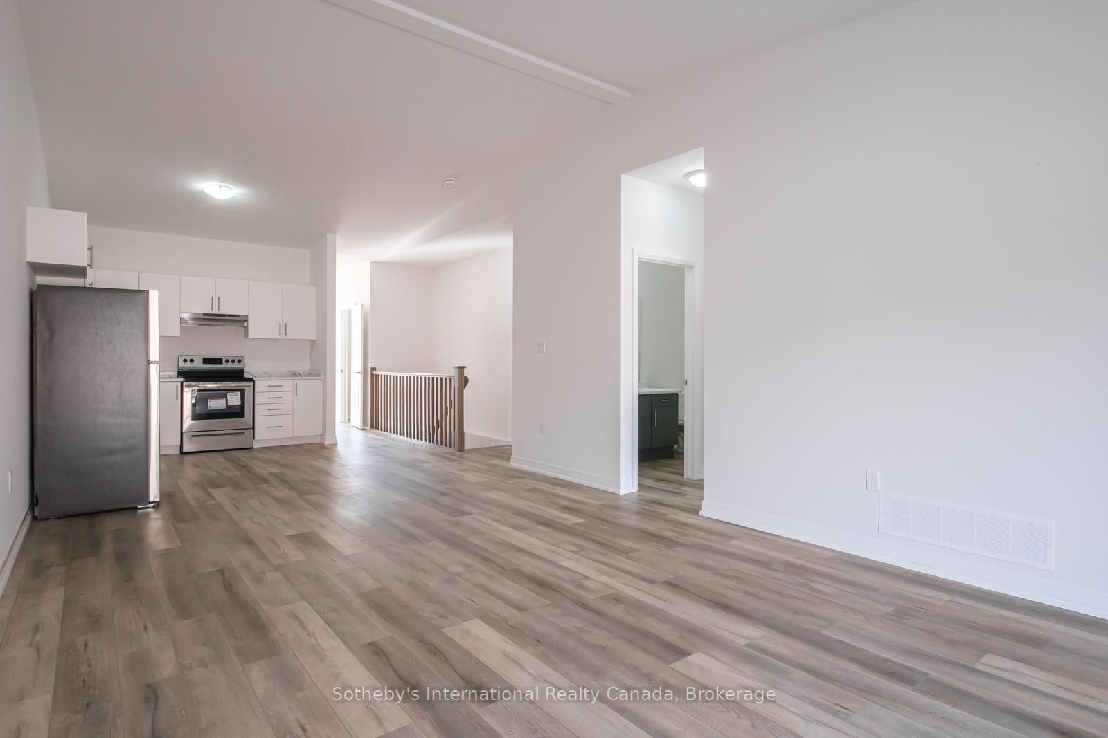 Townhouse leased at 7-550 GREY Street, Brantford, Ontario, N3S 0C4 - MLS: X12086653