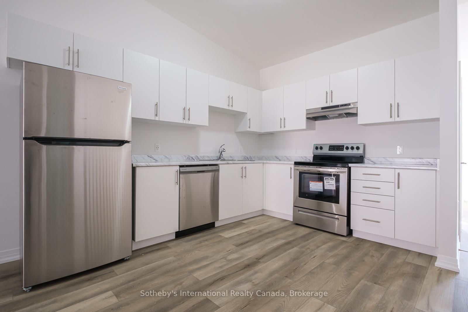 Townhouse leased at 7-550 GREY Street, Brantford, Ontario, N3S 0C4 - MLS: X12086653