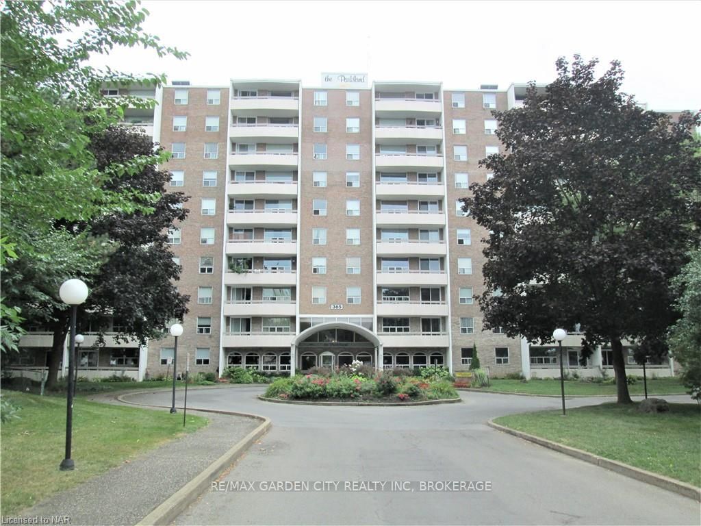 Condo for sale at 104-365 Geneva Street, St. Catharines, Fairview, L2N 5S7 - MLS: X12086807