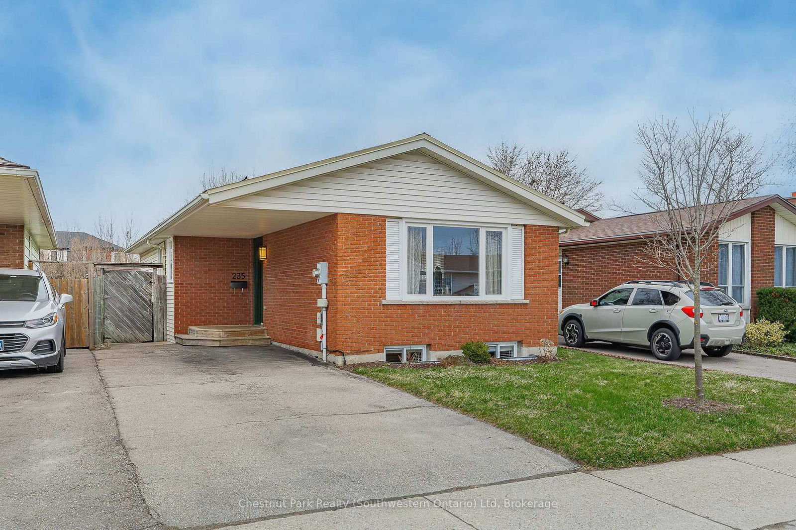 Detached House for sale at 235 Auden Road, Guelph, Grange Road, N1E 6N5 - MLS: X12086840