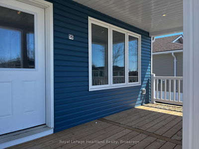 16 Bluffs View Blvd, Ashfield-Colborne-Wawanosh - Colborne image-0-1