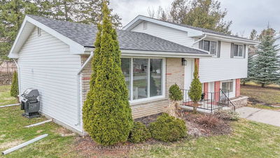 204 Hillview Dr, Smith-Ennismore-Lakefield - Rural Smith-Ennismore-Lakefield image-0-1