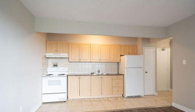 443D - 468 Ottawa Street