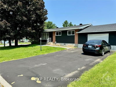 Unit #A & B — 44 Sherry Lane, Nepean - Manordale image-0-1