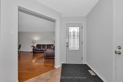 6586 Des Merles Lane, Orleans - Orleans/Sunridge image-0-4