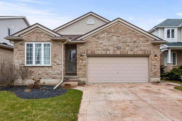 1136 South Wenige Drive