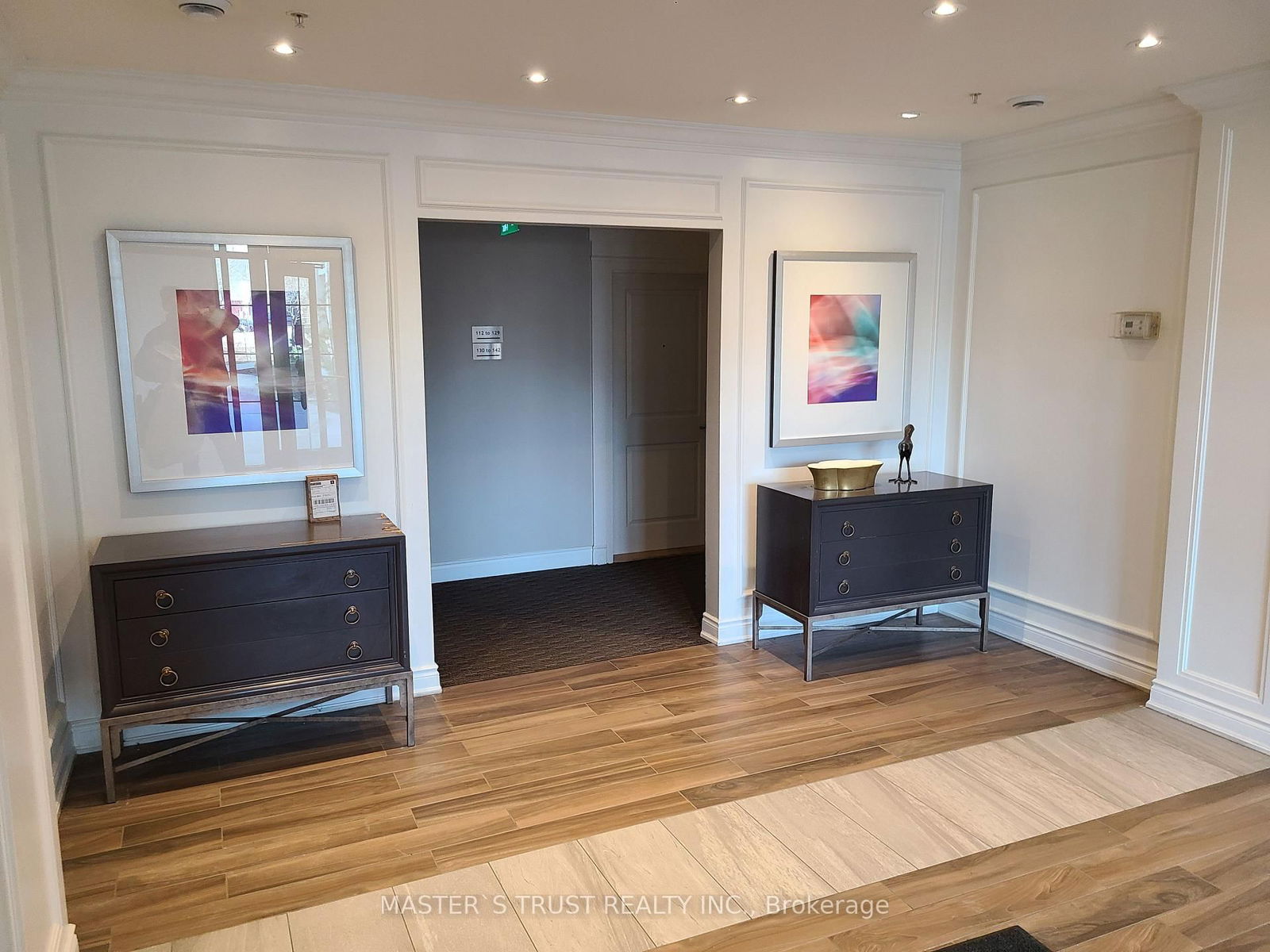 Condo for sale at 323-1077 Gordon Street, Guelph, Kortright West, N1G 0E3 - MLS: X12087909
