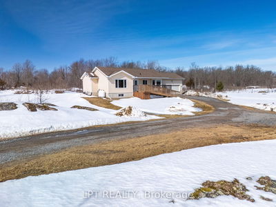 6089 First Lake Rd, Verona - Frontenac South image-0-1