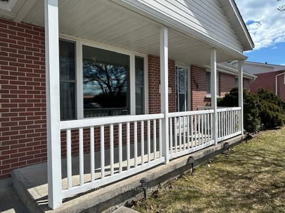 146 Harvard Pl, Loyalist - Amherstview image-0-2