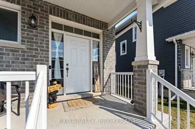 107 Hazlett St, Loyalist - Amherstview image-0-1