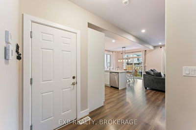107 Hazlett St, Loyalist - Amherstview image-0-4
