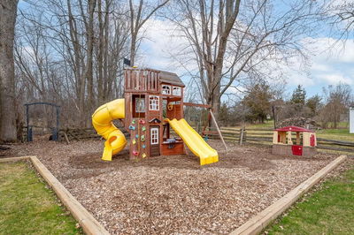657 49 Highway, Prince Edward County - Hallowell Ward image-0-3
