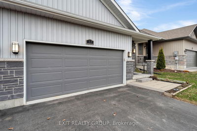 17 Ledgerock Crt, Quinte West -  image-0-1