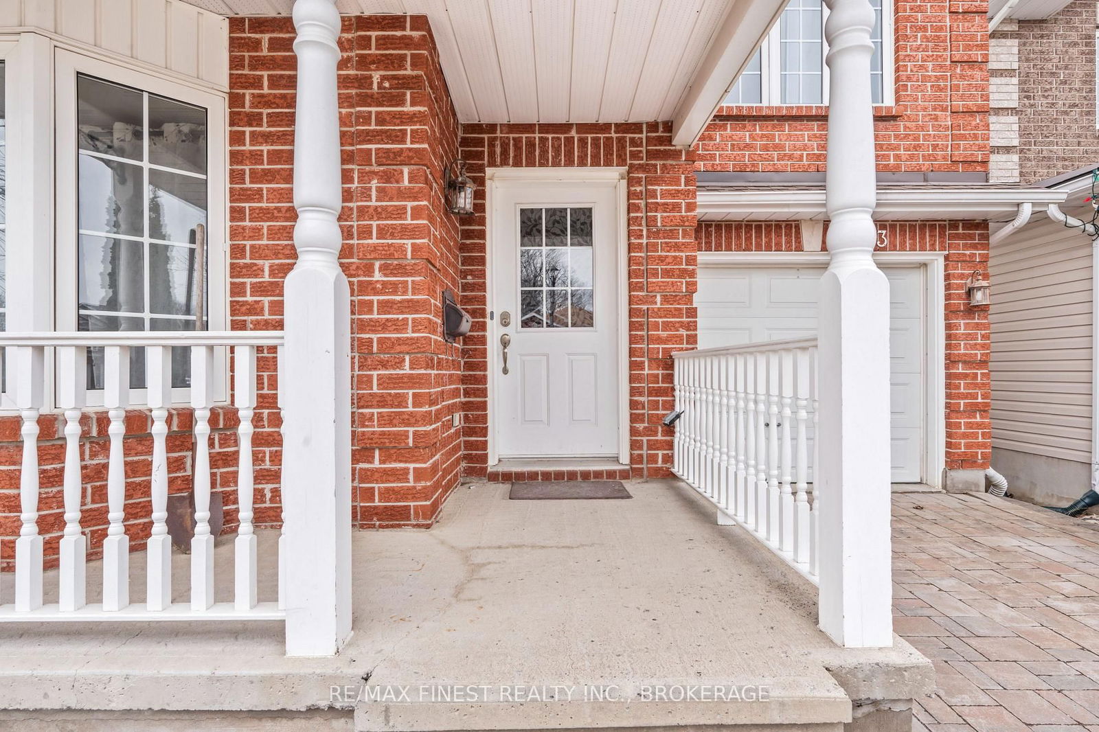Detached House sold at 93 Dalgleish Avenue, Kingston, Kingston East (Incl Barret Crt), K7K 7E1 - MLS: X12088661