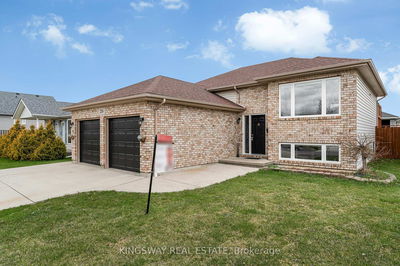 216 Brien Ave, Essex -  image-0-2